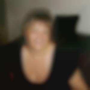 já