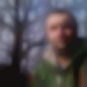 KOUKÁM, na ten zku...svět,se spoustou zku...flegmoušů+zbabělců!!!FUJ!!!!!!
