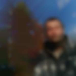 KOUKÁM,nu to nekonečnou mizérii s babami!!!!(((((