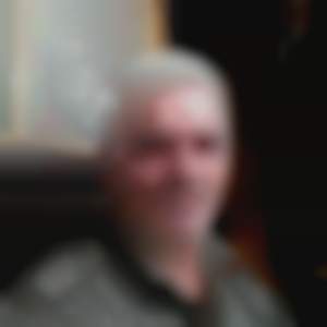 já