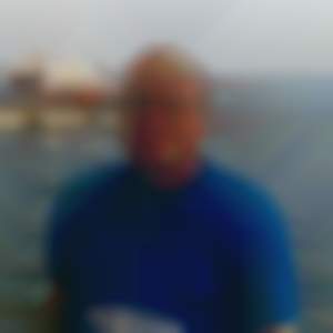 já