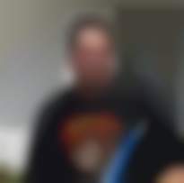 já