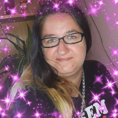 míša25