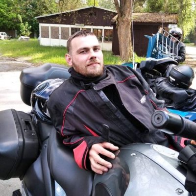 nikolas85