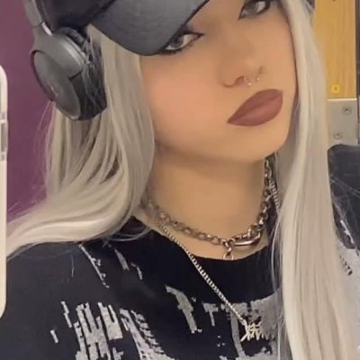 Karolina112