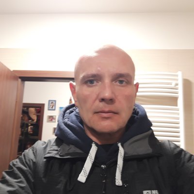 Fána 77