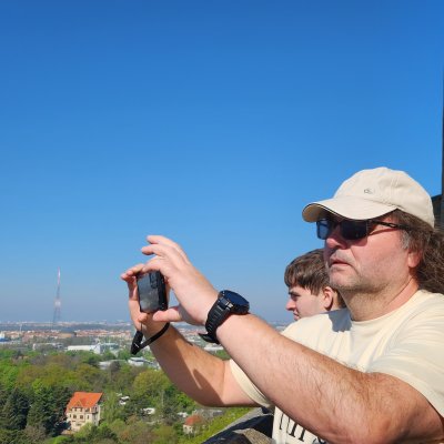 Julian Hrášek