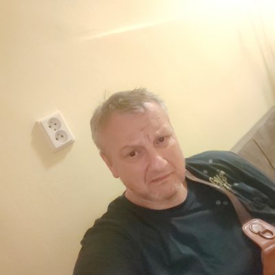 Daniel72