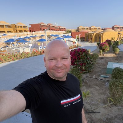 romanbuksa@yahoo.com